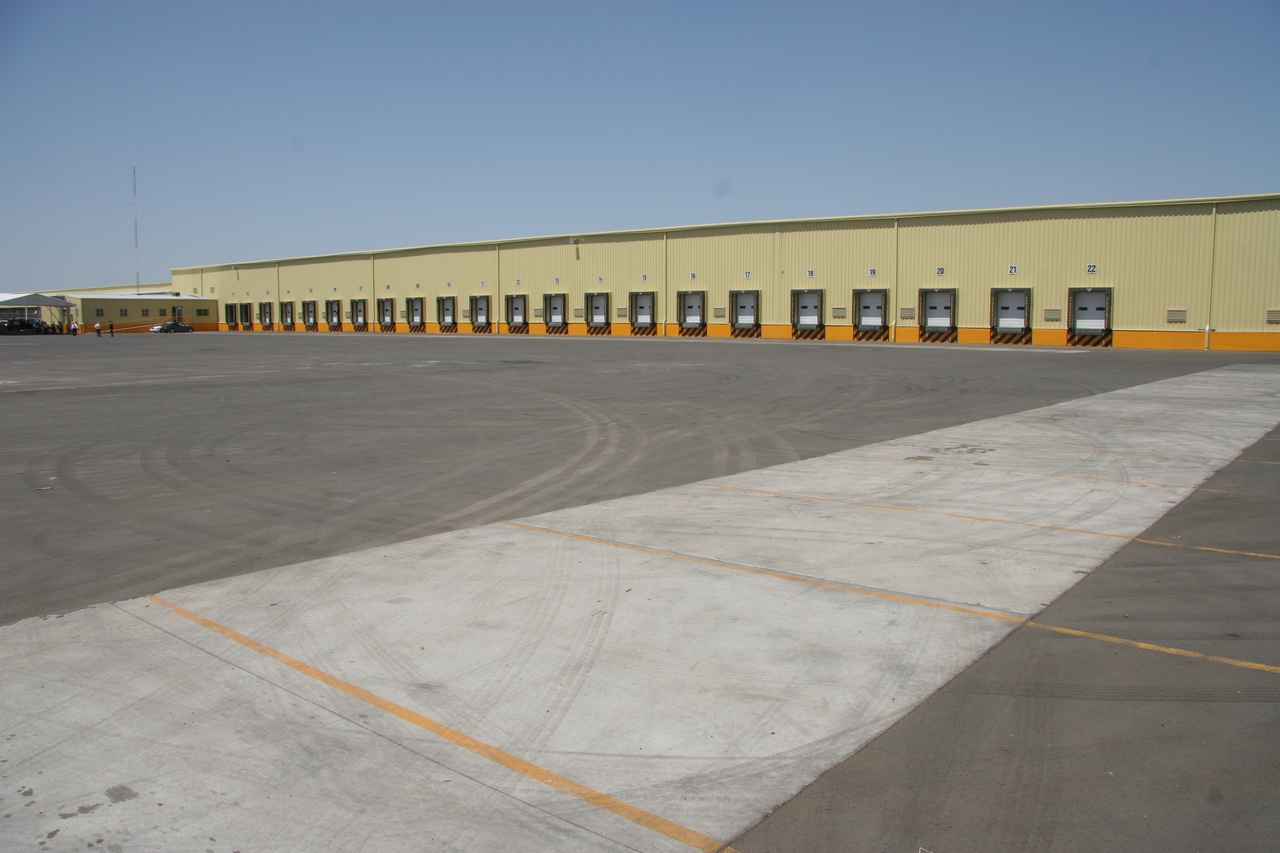 Centro de Distribución VH — nave industrial acero, Sonora